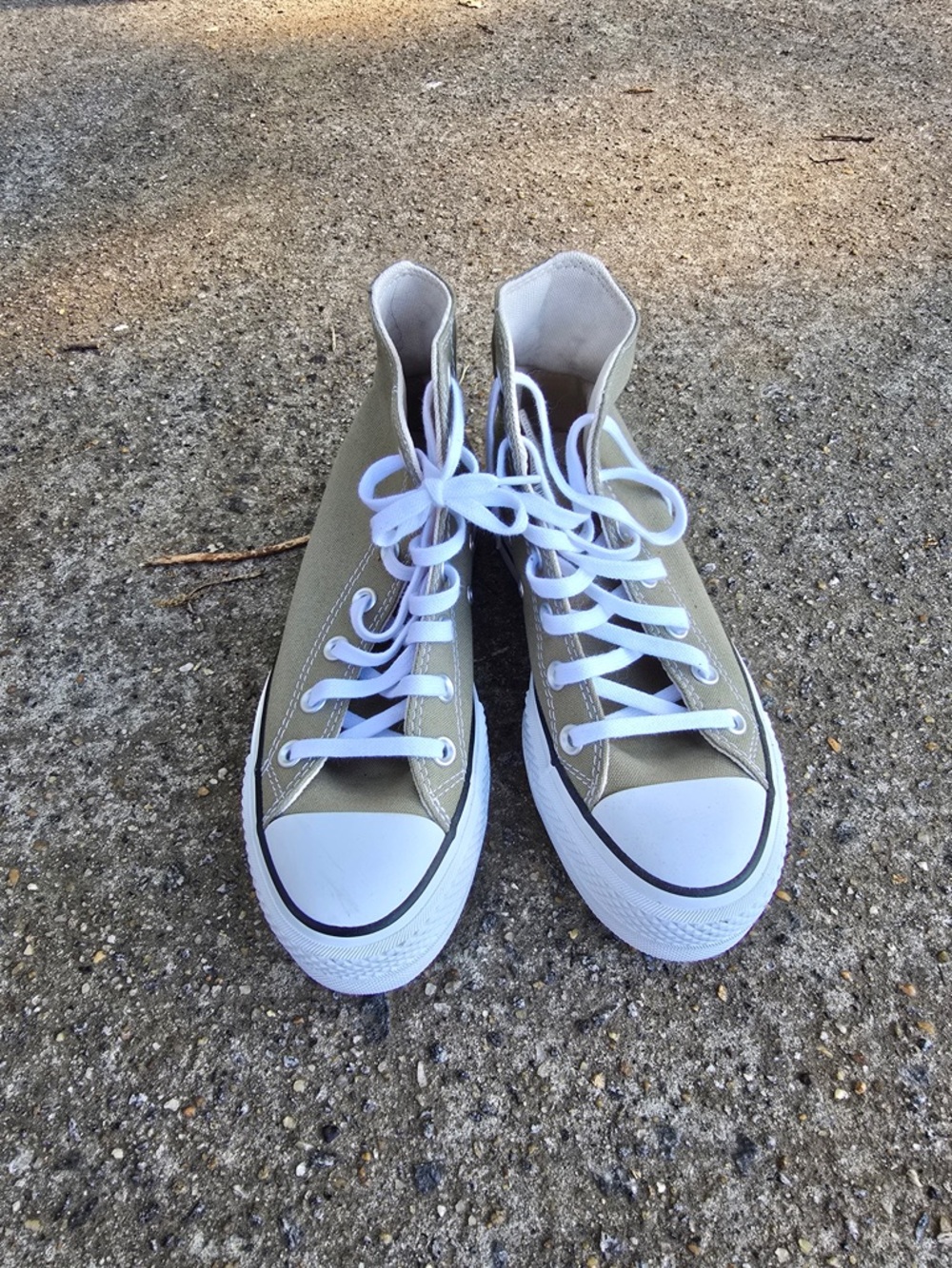 Converse High-Top Converse Sneakers in Cream and White